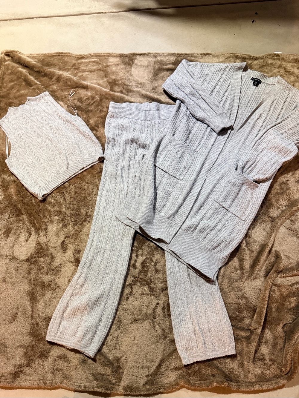 Sincerely Jules Light Gray Ribbed Knit Straight-Leg Pants Set